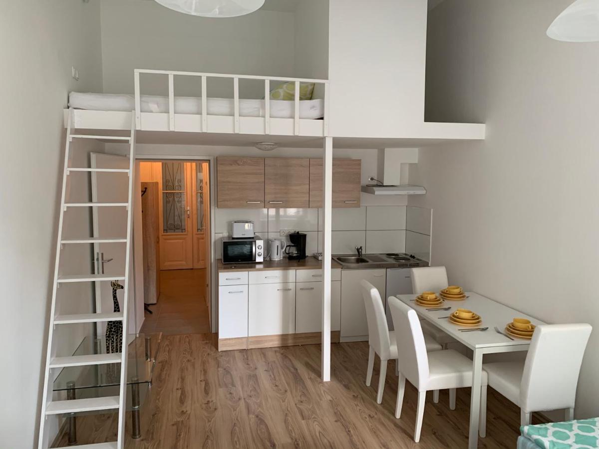 Raisa Apartments Lerchenfelder Guertel 30 Виена Екстериор снимка