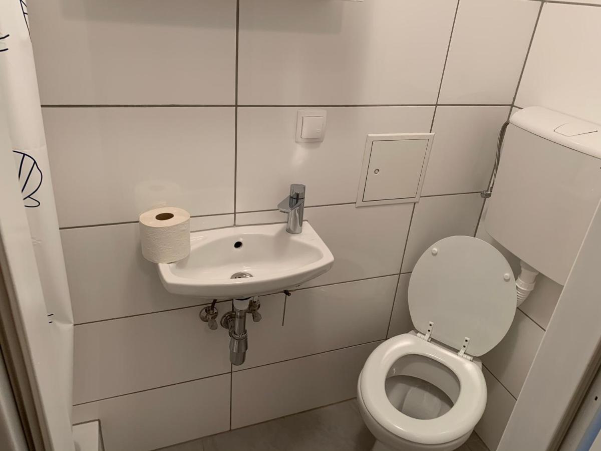 Raisa Apartments Lerchenfelder Guertel 30 Виена Екстериор снимка