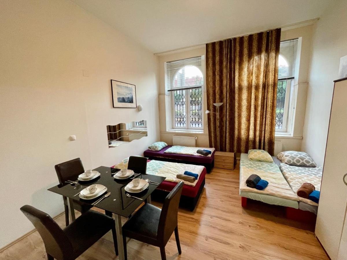 Raisa Apartments Lerchenfelder Guertel 30 Виена Екстериор снимка